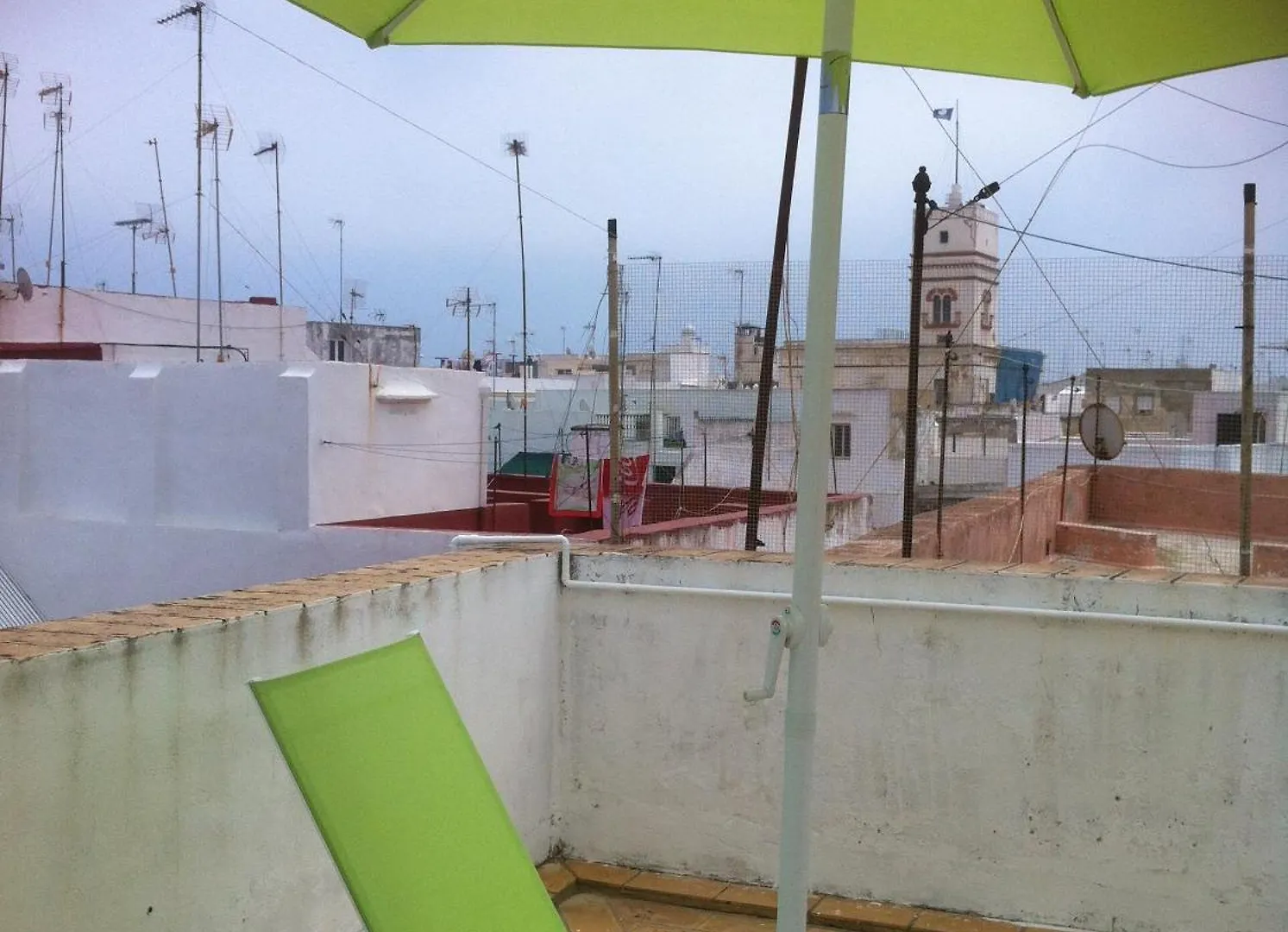 Apartmán Atico Cadiz Al Lado Playa La Caleta 0*,  Španělsko